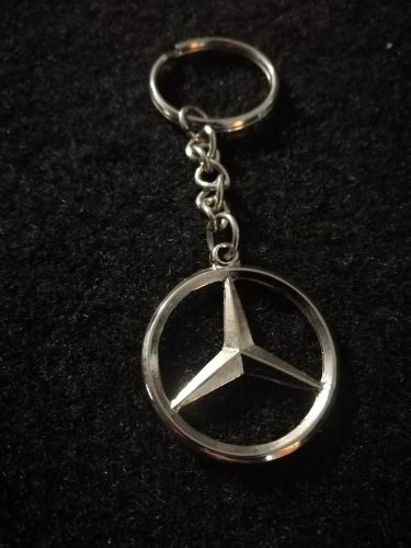 Kulcstartó fém Mercedes