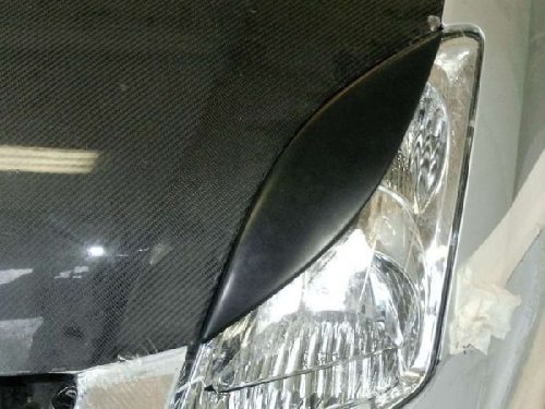 Suzuki Swift II. 2005-től szemöldök vastag