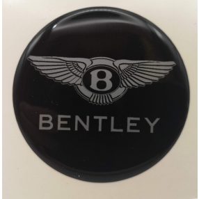 3D-s Bentley felnimatrica több színben