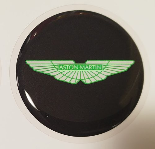 3D-s Aston Martin felnimatrica több színben
