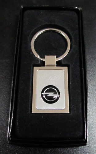 Emblémás kulcstartók díszcsomagolásban Opel