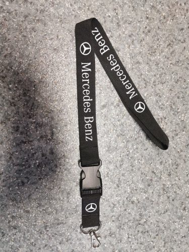 Nyakbaakasztós kulcstartó(nyakpánt) Mercedes