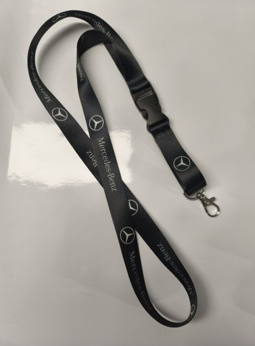Nyakbaakasztós kulcstartó(nyakpánt) Mercedes