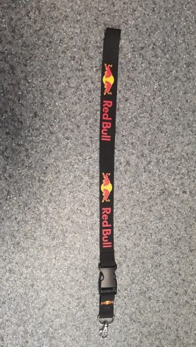 Nyakbaakasztós kulcstartó(nyakpánt) REDBULL Energy Drink