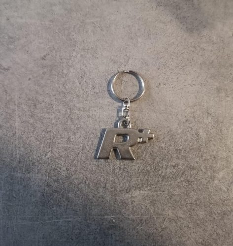 Kulcstartó fém Suzuki R+ AKCIÓS!