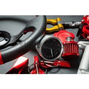 Versenyfelszerelések